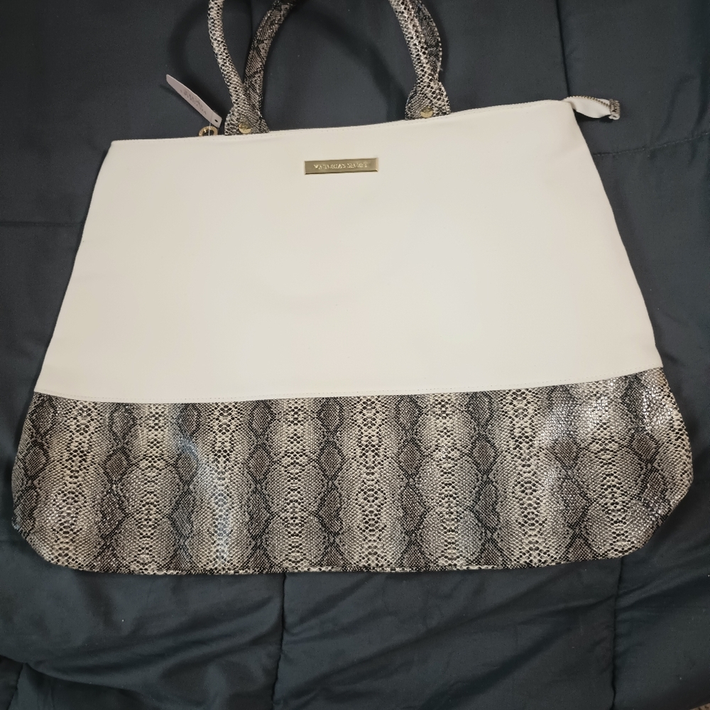 Victoria's Secret NWT Snake Pattern Cloth Tote W/ Passport Holder